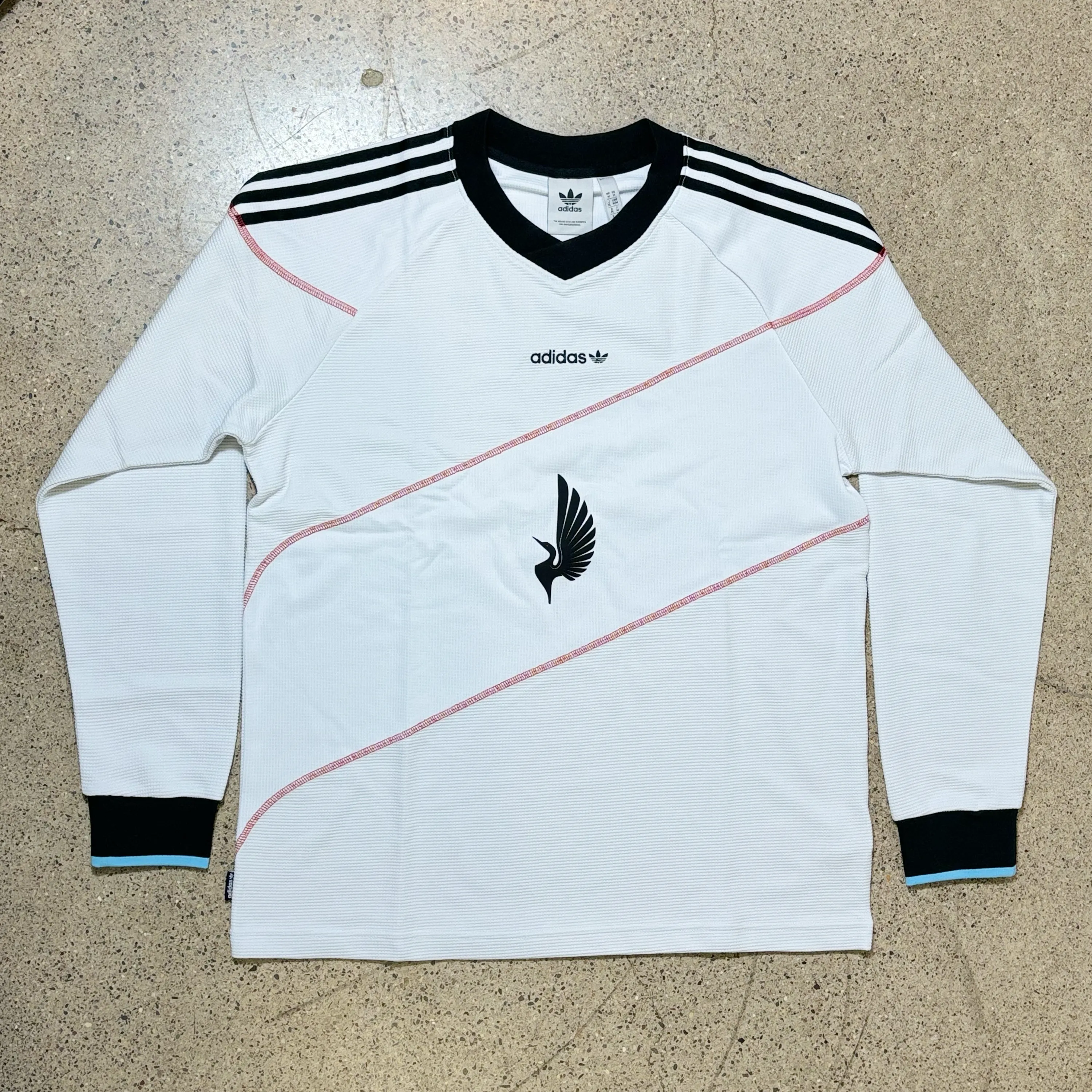 ADIDAS FAMILIA X MNUFC L/S