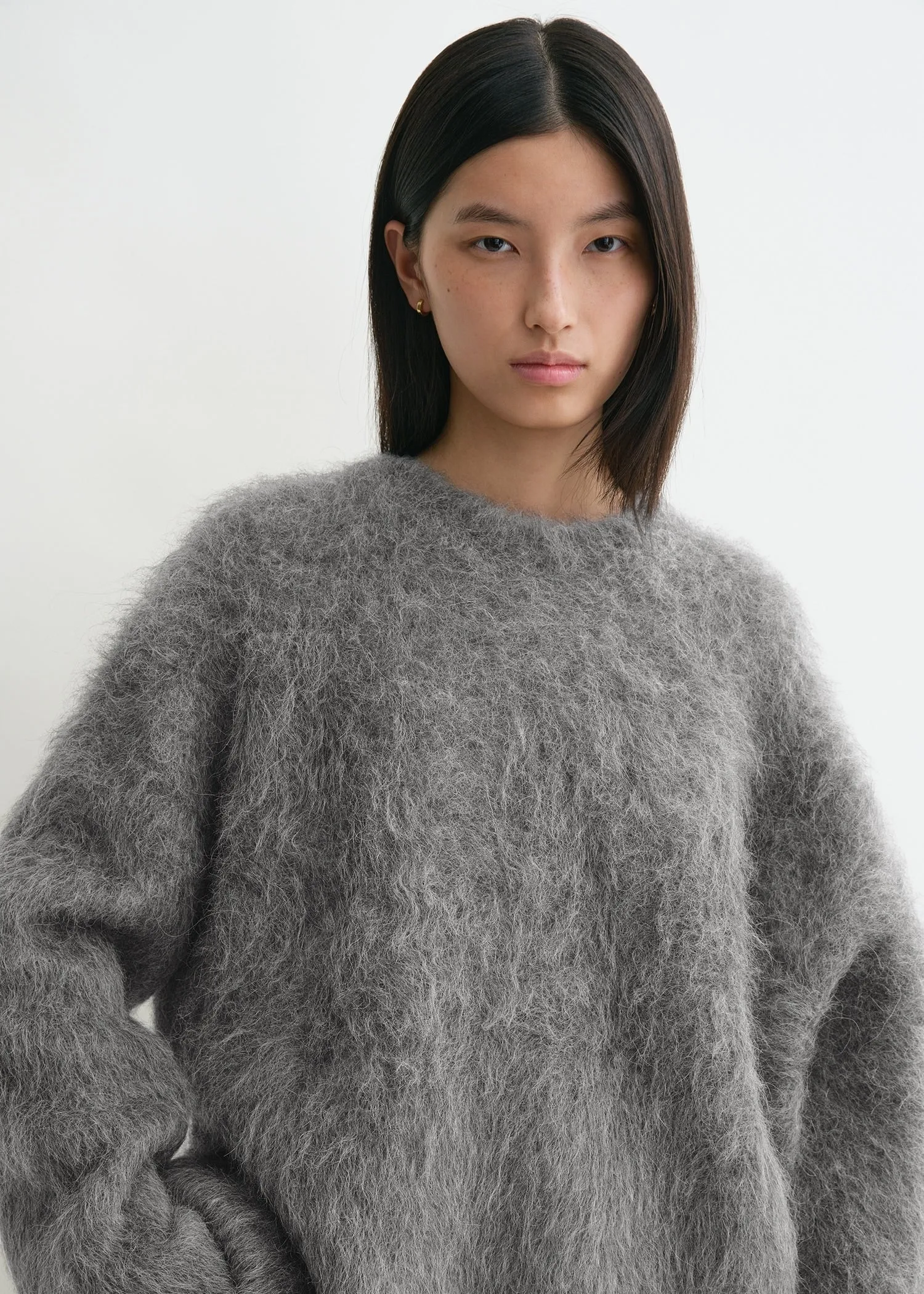 Boxy alpaca knit dark grey melange