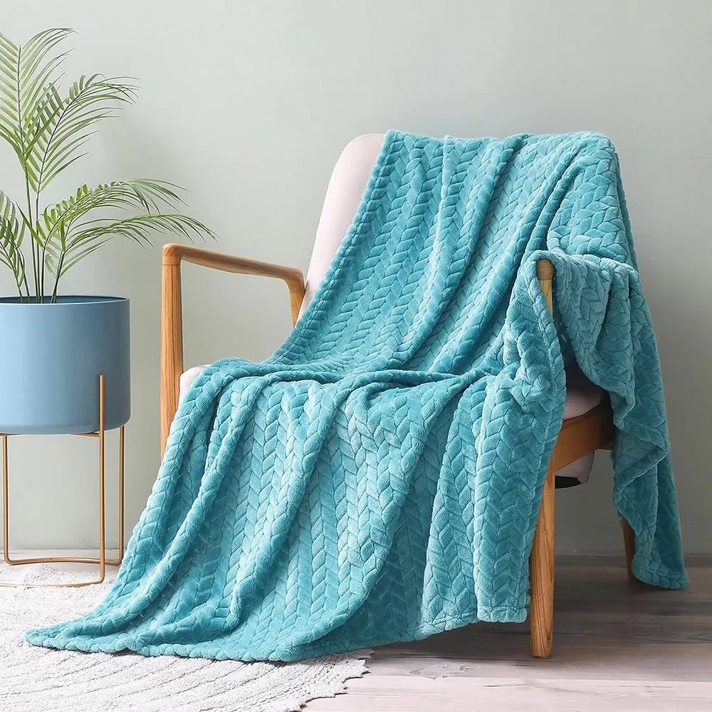 BSB HOME® Premium Plush Single Blanket | 300 GSM Lightweight Cozy Ultrasoft for Bed, Sofa, Travel & Camping| 228x152 cm |Aqua Blue