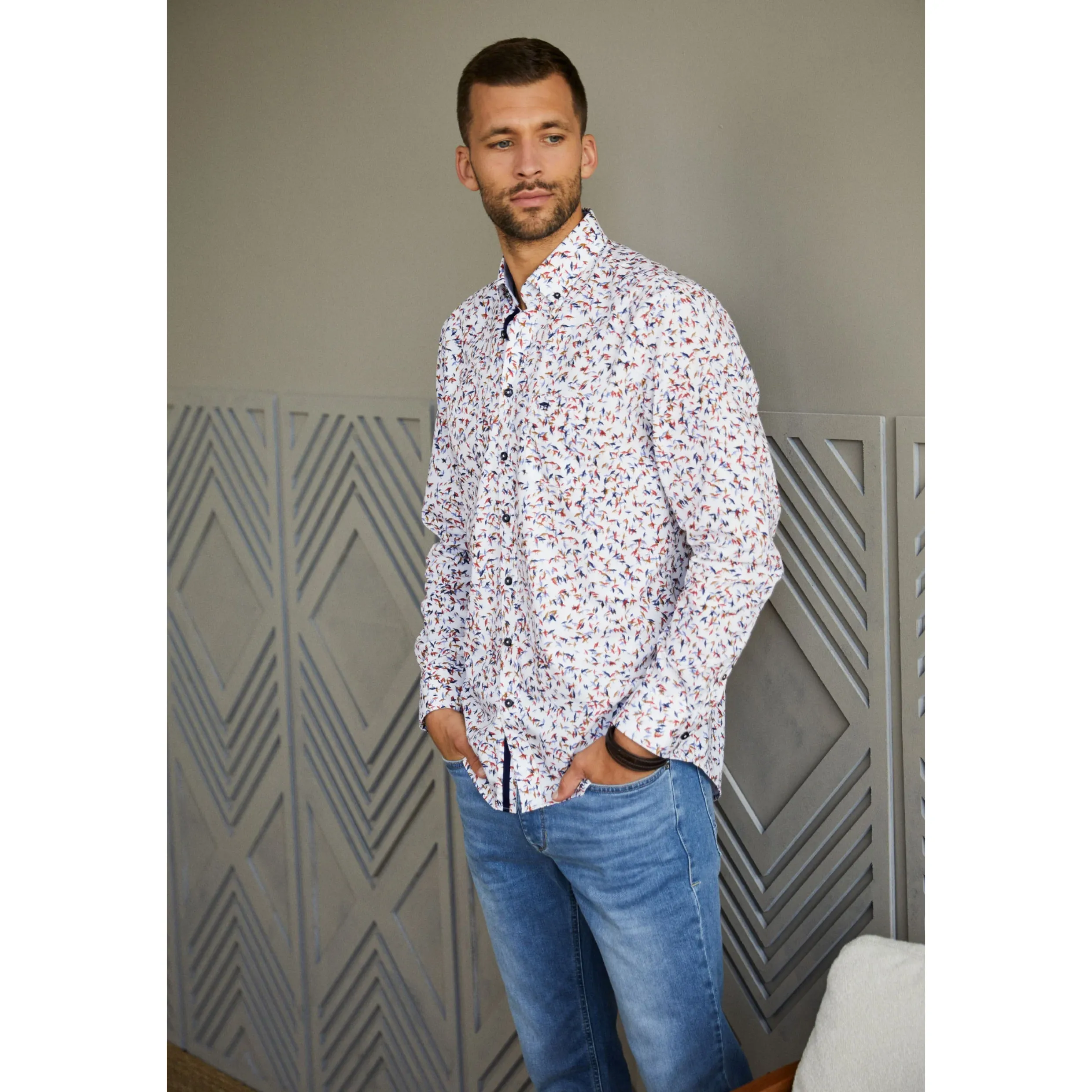 Fynch-Hatton Button Down Superfine Pure Cotton Shirt in Tree Print